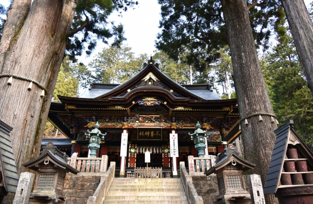 三峰神社